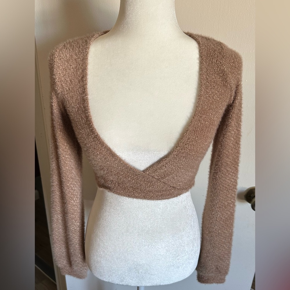 Hollister Tan Women's Shrug Sweater
